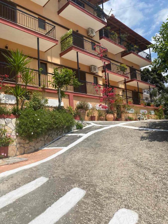 Vasiliki See View Apartments バルバティ エクステリア 写真